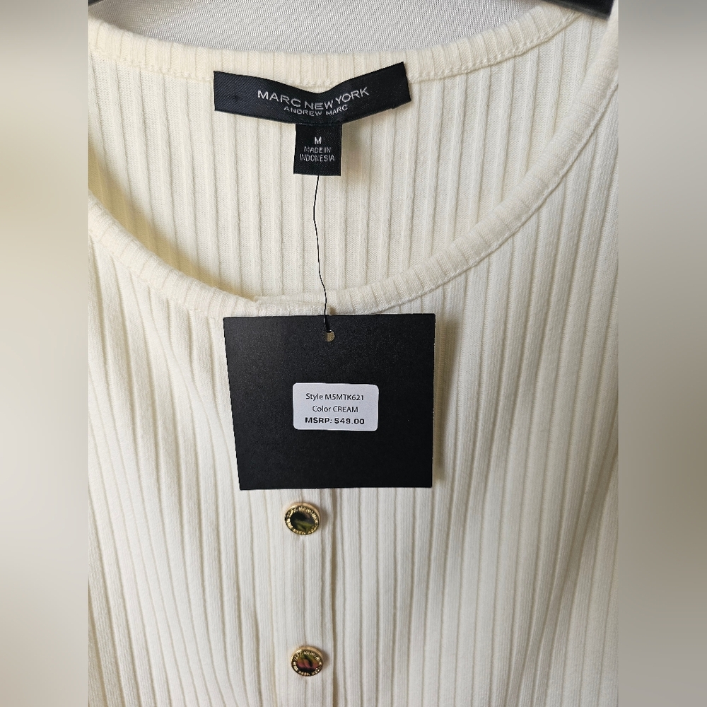 Marc New York Cream Ribbed Button-Front Tank with Gold Buttons - Picture 14 of 14